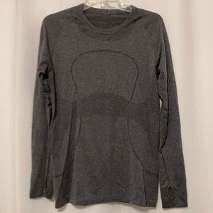 Grey LuluLemon Swiftly Tech Long sleeve, Sz 12